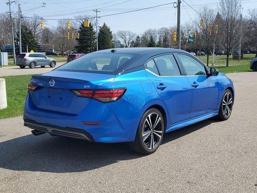2 Tone Blue / Black Roof 2023 Nissan Sentra SR