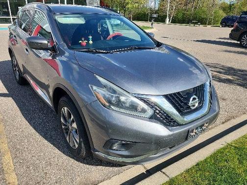 Gun Metallic 2018 Nissan Murano SV