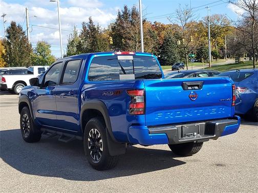 2024 Nissan Frontier PRO-4X