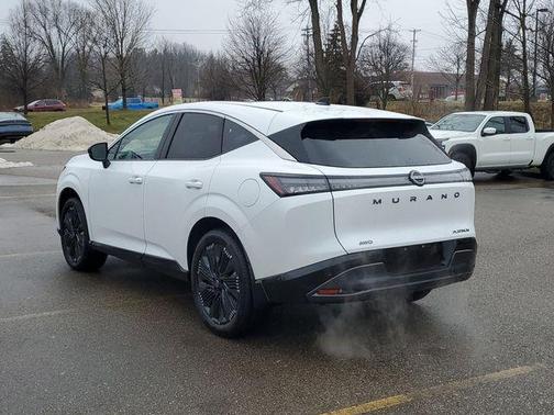Everest White P 2026 Nissan Murano Platinum