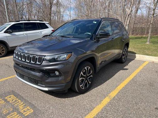 Granite Crystal Clearcoat Metallic 2023 Jeep Compass Limited