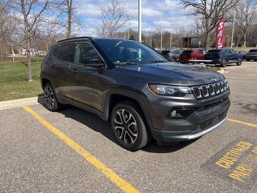 Granite Crystal Clearcoat Metallic 2023 Jeep Compass Limited