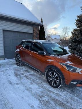 2020 Nissan Kicks SR