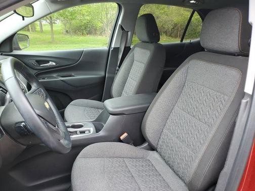 Radiant Red 2023 Chevrolet Equinox 1LT
