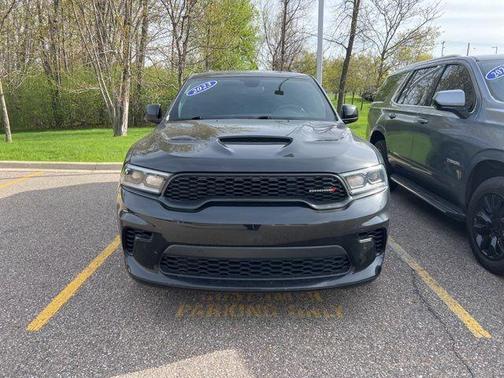 DB Black Crystal Clearcoat 2023 Dodge Durango R/T