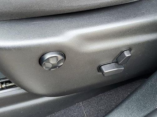 DB Black Crystal Clearcoat 2023 Dodge Durango R/T