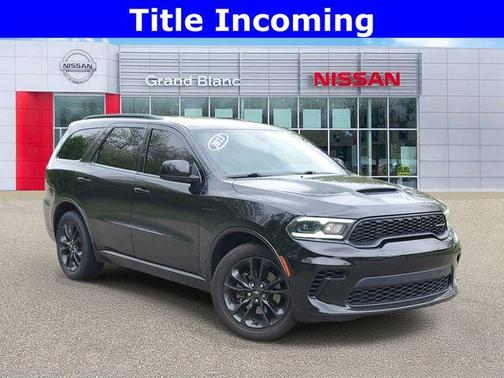 DB Black Crystal Clearcoat 2023 Dodge Durango R/T