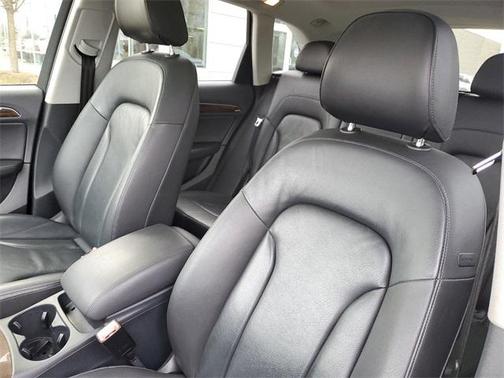 2016 Audi Q5 2.0T Premium Plus