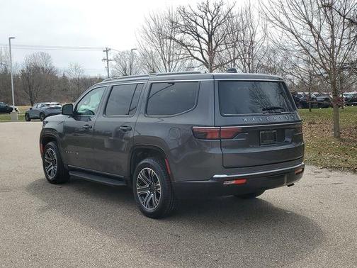 Metallic 2024 Jeep Wagoneer Base