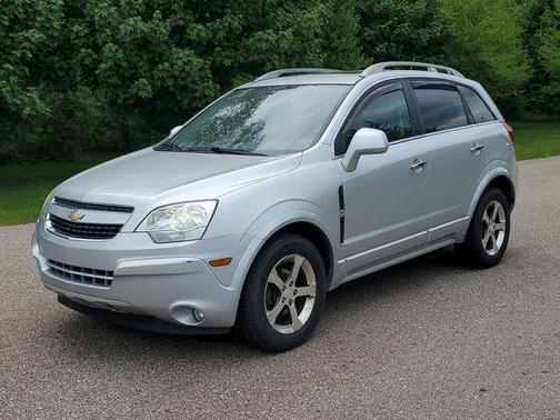 Silver Ice Metallic 2013 Chevrolet Captiva Sport LT