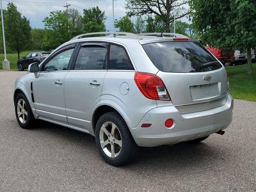 Silver Ice Metallic 2013 Chevrolet Captiva Sport LT