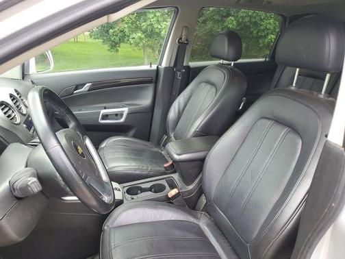 Silver Ice Metallic 2013 Chevrolet Captiva Sport LT
