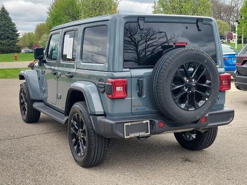 Anvil Clearcoat 2025 Jeep Wrangler 4xe Sahara