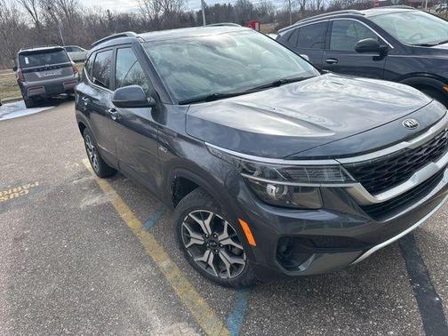 2021 Kia Seltos EX