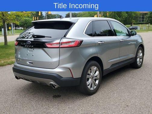 Silver Metallic 2023 Ford Edge Titanium