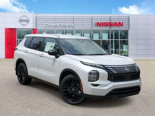 Alpine Frost 2026 Nissan Rogue SL