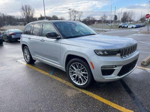 2022 Jeep Grand Cherokee 4xe Summit