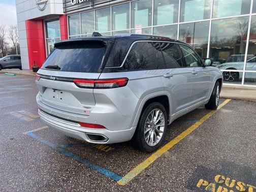 2022 Jeep Grand Cherokee 4xe Summit