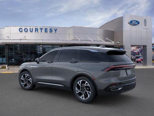 2025 Lincoln Nautilus Premiere