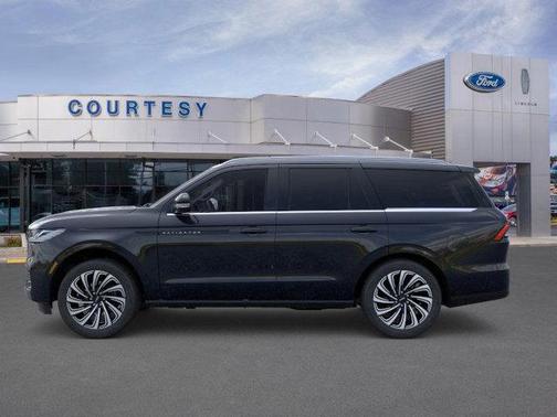 2025 Lincoln Navigator Black Label