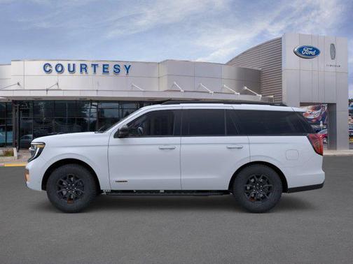 Space Silver Metallic 2026 Ford Expedition Tremor