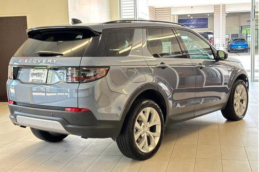 2022 Land Rover Discovery Sport SE