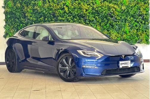 2021 Tesla Model S Long Range