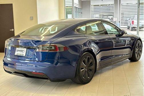 2021 Tesla Model S Long Range