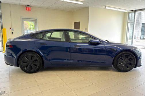 2021 Tesla Model S Long Range