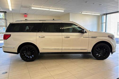 2018 Lincoln Navigator L Reserve