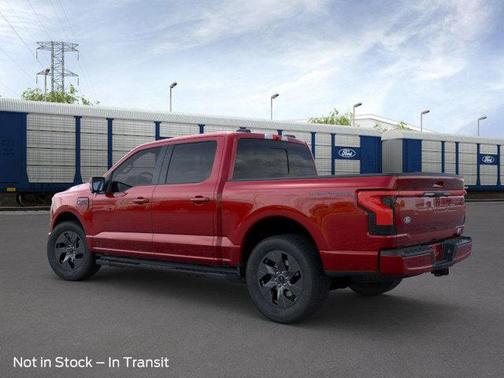 2025 Ford F-150 Lightning LARIAT