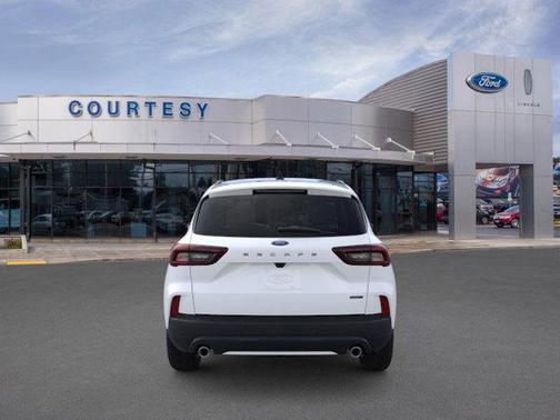 2025 Ford Escape ST-Line Select