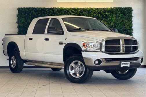 Bright White 2008 Dodge Ram 2500 SLT Mega Cab