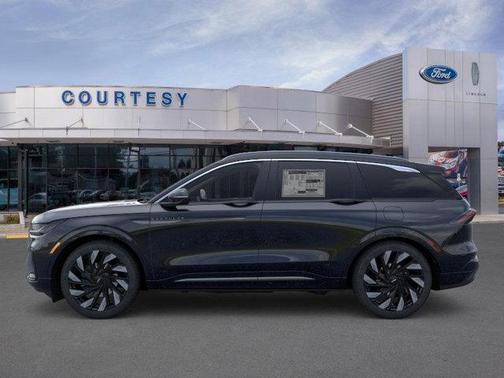2025 Lincoln Nautilus Black Label