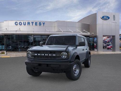 2025 Ford Bronco Base 4 Door 4x4