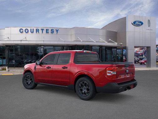 2025 Ford Maverick XLT