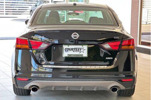 2019 Nissan Altima 2.5 SR
