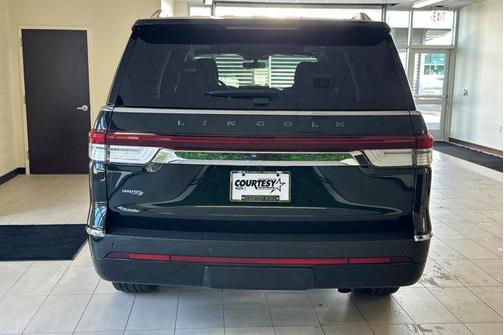 2023 Lincoln Navigator Black Label