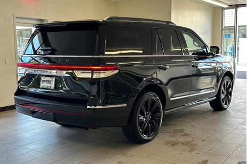 2023 Lincoln Navigator Black Label