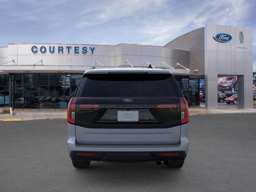 2025 Ford Expedition Tremor