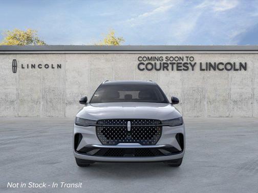 Gray Matter Metallic Clearcoat 2026 Lincoln Nautilus Reserve