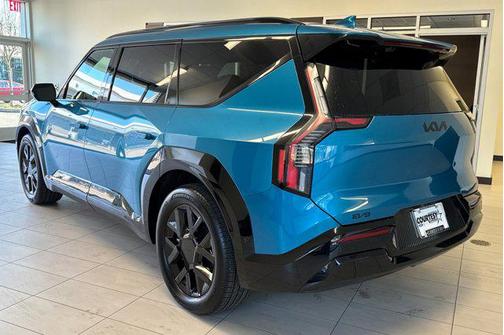 Ocean Blue 2026 Kia EV9 Land