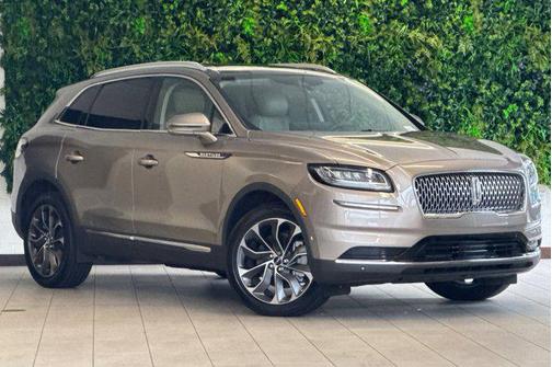 Iced Mocha 2021 Lincoln Nautilus Reserve