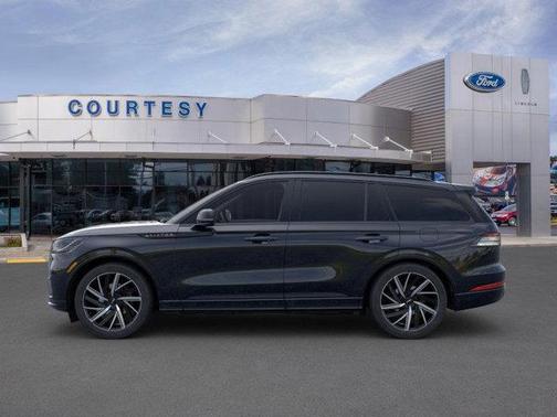 2025 Lincoln Aviator Black Label AWD