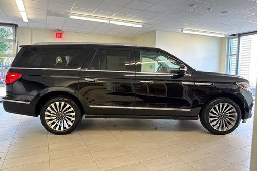 2019 Lincoln Navigator L Reserve