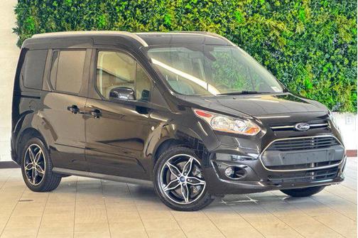 2018 Ford Transit Connect Titanium w/Rear Liftgate