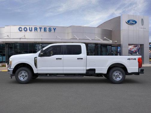 2025 Ford F-250 XL