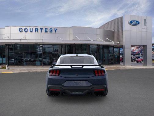 2026 Ford Mustang Dark Horse Fastback