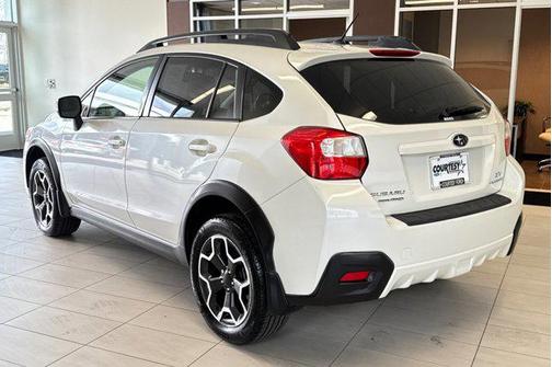 Satin White Pearl 2014 Subaru XV Crosstrek 2.0i Premium