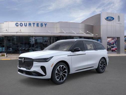 2026 Lincoln Nautilus Reserve